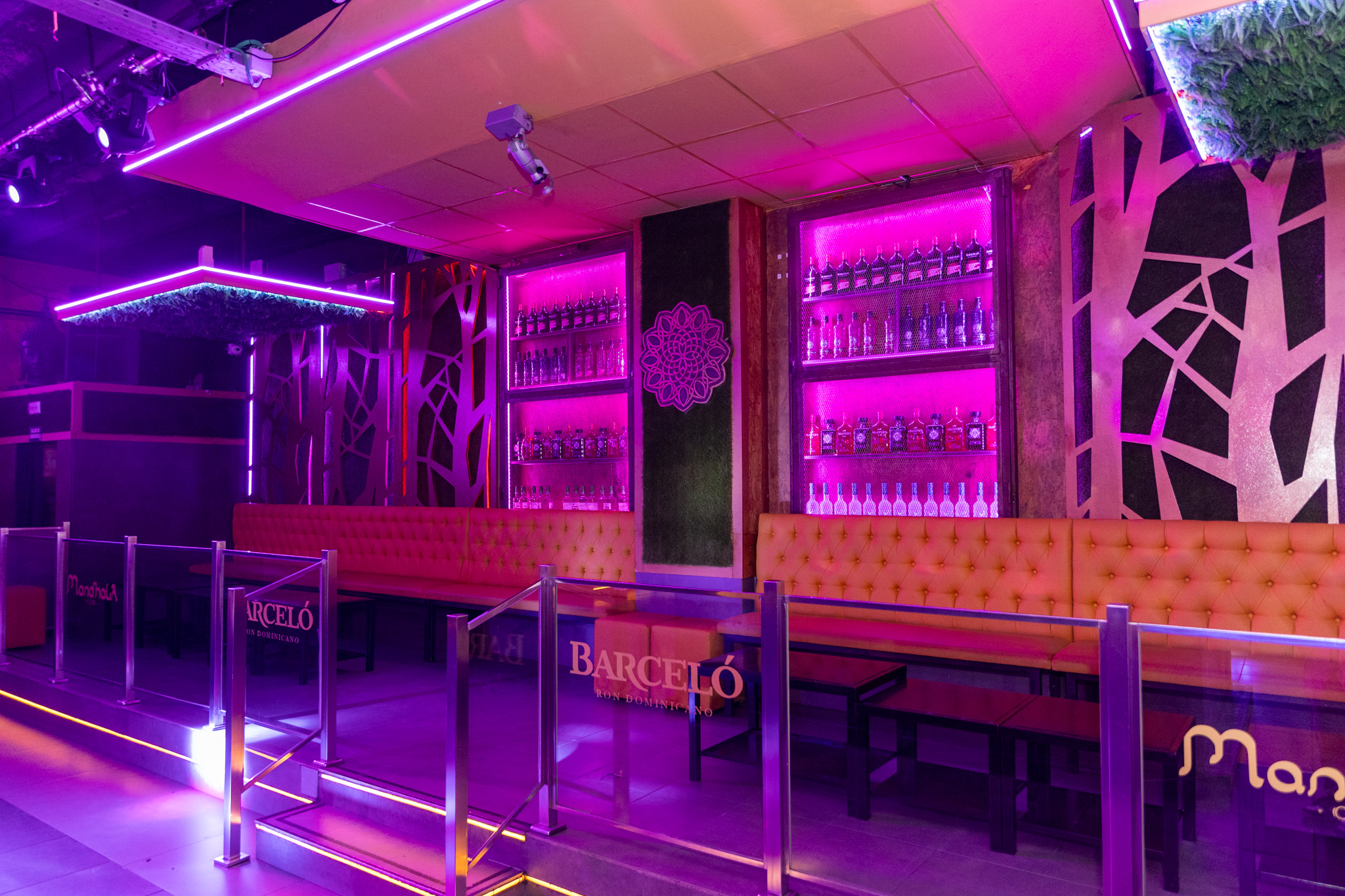 Local 2 Sur - Mandhala